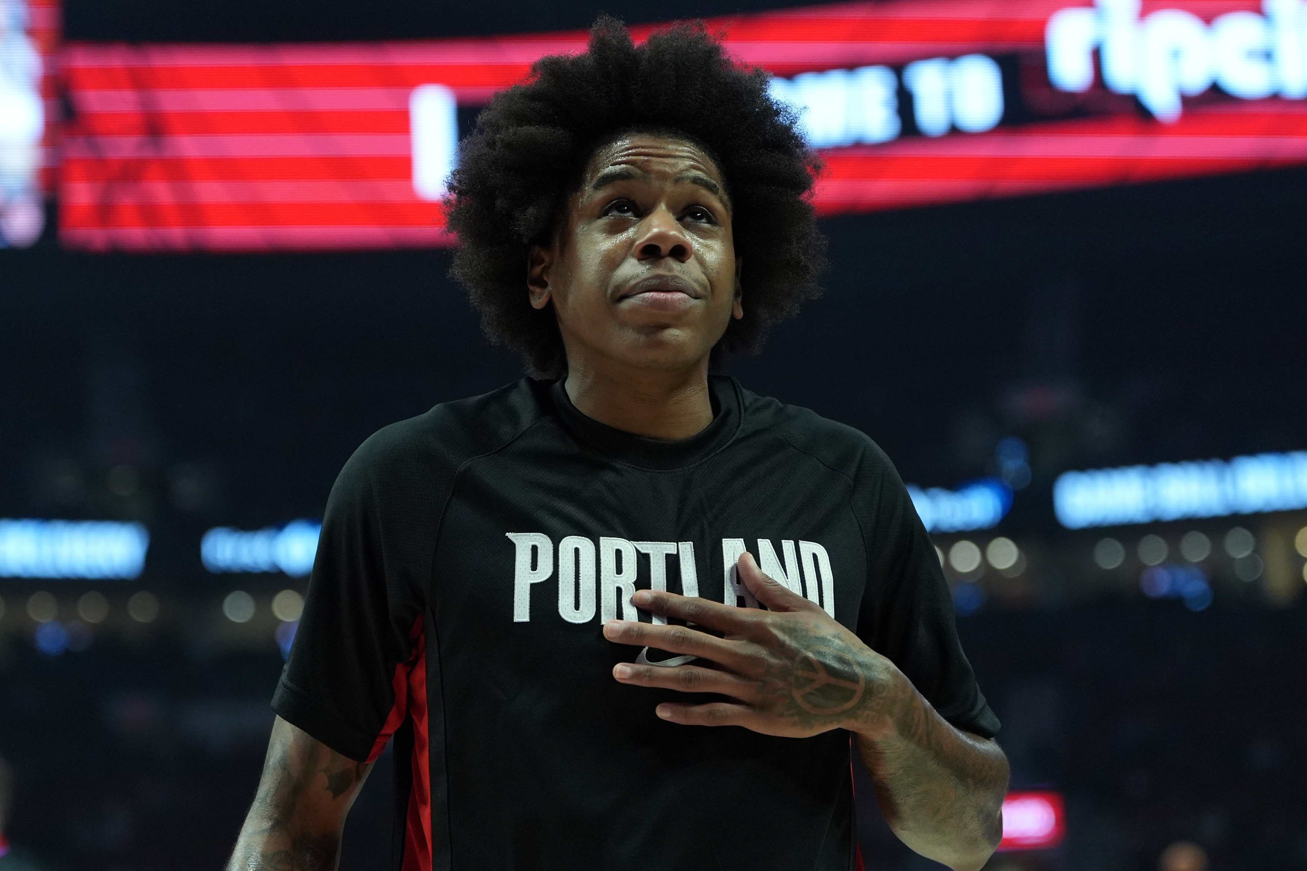 必发体育-Scotto：开拓者将裁掉双向合同后卫贾旺特·库克